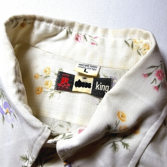 CHESS KING Vintage Floral Button-Down Long Sleeve - Picture 11 of 12
